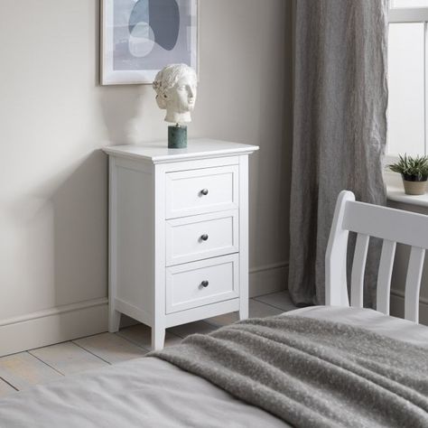 White Bedside Table Styling, Chic Bedside Table, Bedside Table Styling, Drawer Side Table, Bedroom Ensuite, Statement Lamp, London Living, Loft Bedroom, White Bedside Table