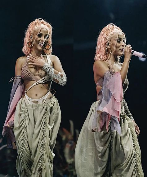 Edgy Festival Outfit, Doja Cat Outfits Concert, Summer Rave Outfits, Rave Fits, Edc Outfits, Cat Halloween Costume, Preformance Outfits, Coachella Outfit, Futuristic Fashion