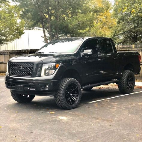 4Play Wheels on Instagram: “Here’s something different for you guys. @remygod_mike’s Nissan Titan on 22x10 4P08s and 35” tires from @customoffsets. @restylersinc…” Nissan Truck, Nissan Titan Lifted, Nissan Titan Truck, 2017 Nissan Titan, Nissan Titan Xd, Black Truck, Nissan Trucks, New Luxury Cars, Flat Tire