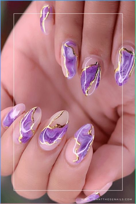 Ombre Nail Art Designs Purple, Nail Art Ideas Purple, Amethyst Acrylic Nails, February Birthday Nails Short, Acrylic Nail Designs Birthday Art Ideas, Nail Designs Purple And Gold, Purple White Nails Designs, Purple Manicure Designs, Wedding Purple Nails