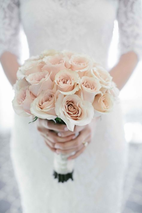 Blush Rose Bouquet, Classic Bouquet, Bouquet Photography, Rose Bridal Bouquet, Pale Pink Roses, Pink Rose Bouquet, Rose Wedding Bouquet, Wedding Inside, Blush Rose