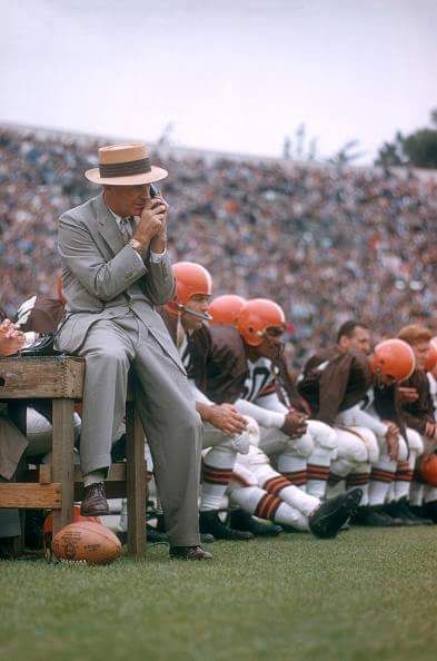 Cleveland Browns History, Football Life, Professional Group, Paul Brown, Cleveland Browns Football, Nfl Football Players, Browns Football, Sports Coach, Nfl History