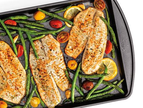 Tilapia And Potatoes, Sheet Pan Tilapia, Tilapia Fillet, Sauteed Salmon, Recipe Sheet, Dinners Recipes, Lemon Green Beans, Tilapia Recipes, Simple Meals