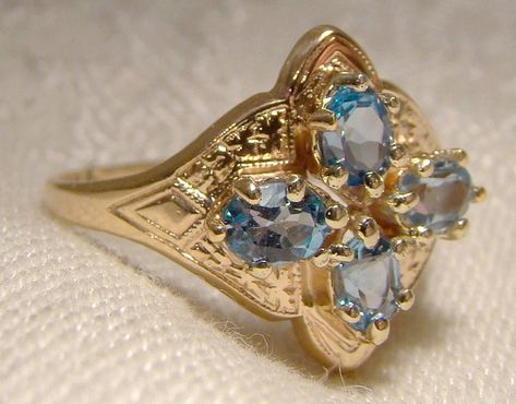 Engagement Rings Edwardian, Jesus Smiling, Gold Topaz Ring, Light Blue Gemstone, Gold Topaz, Swirl Ring, Antique Engagement, Antique Engagement Rings, Vintage Engagement