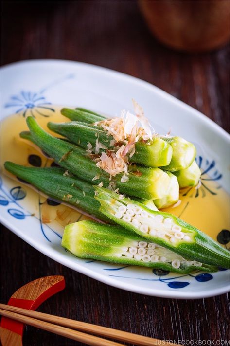 Okra Salad, Japanese Side Dish, Japanese Salad, Just One Cookbook, Fusion Recipes, Chinese Vegetables, Okra Recipes, Easy Japanese Recipes, Japanese Soup