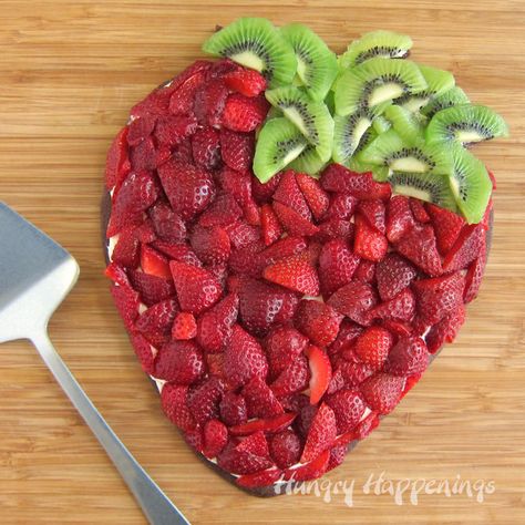 Strawberry Brunch Theme, Strawberry Birthday Party Snacks, Strawberry Birthday Party Food Ideas, Strawberry Party Theme Food, Berry 1st Birthday Dessert Table, Strawberry Picnic Party, Strawberry 1st Bday Party, Berry Food Ideas, 1st Birthday Dessert Ideas