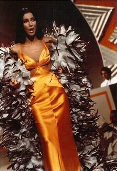 Bob Mackie on Pinterest | Mitzi Gaynor, Showgirls and Diana Ross Cher 70s, Cher Fashion, Cher Looks, Cher Show, Cher Outfits, Cher Photos, Robes Glamour, 70s Glam, Disco Fashion