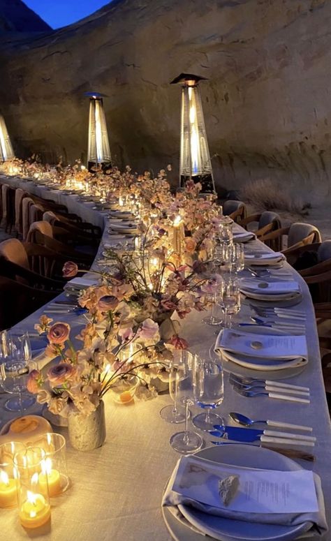 Extravagant Wedding, Vogue Wedding, Stone Wedding, Reception Flowers, Dream Wedding Ideas Dresses, Long Table, Wedding Table Settings, Wedding Mood, Dreamy Wedding