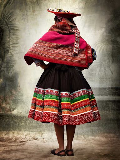 XII, Traditional women’s costume, district of Quiquijana, province of Quispicanchi, Cusco, Peru 2007 - Mario Testino — Google Arts & Culture Traditional Costumes Of The World, Costumes Around The World, Peruvian Textiles, Ethno Style, Mario Testino, Costume National, National Dress, Folk Dresses, Flank Steak