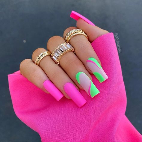 New Acrylic Nails Trends 2023, Green And Pink Nails, Bright Nail Designs, Her Nails, Color Nails, Bright Nails, Long Acrylic, Pink Acrylic Nails, Neon Nails