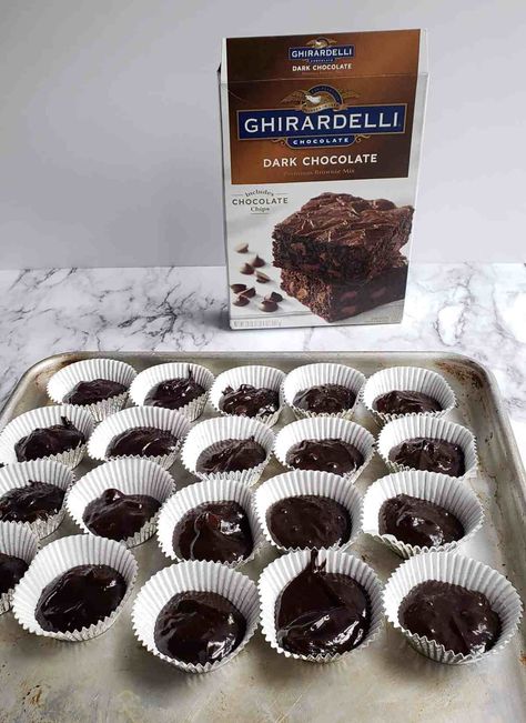 The secret is out! The shortcut is using a box of Ghiradelli brownie mix and a tub of icing for my Frosted Mini Brownie Cups Mini Brownie Cups, Mini Muffin Brownies, Boxed Brownies Better, Ghirardelli Brownie Mix, Mini Brownie Bites, Brownie Mix Recipes, Brownie Mix Cookies, Mini Cupcake Pan, Boxed Cake Mixes Recipes