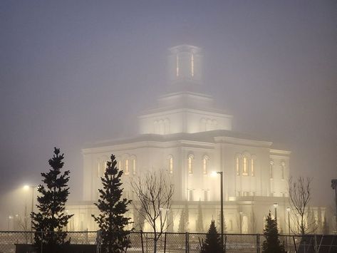 Deseret Peak Temple Construction Progress - Tooele, Utah | Facebook Tooele Utah, Utah Lds Temples, St George Utah Temple, Logan Utah Temple Wedding, Smithfield Utah Temple, Bountiful Utah Temple, Utah Temples, Temple Pictures, Spiritual Thoughts