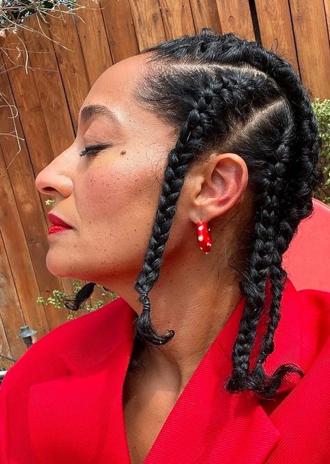 Tracee Ellis Ross Hairstyles, Photos Of Black Women, Tracee Ellis Ross Hair, Tracee Ellis Ross Style, Daytime Glam, Lianne La Havas, Celine Earrings, Justine Skye, African Print Dress Ankara