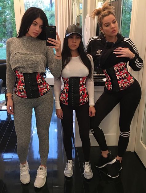 Kardashian Waist Trainer, Diy Waist Trainer, Stylizacje Kylie Jenner, Moda Kylie Jenner, Thick Body Outfits, Estilo Kardashian, Looks Kylie Jenner, Trajes Kylie Jenner, Estilo Kylie Jenner