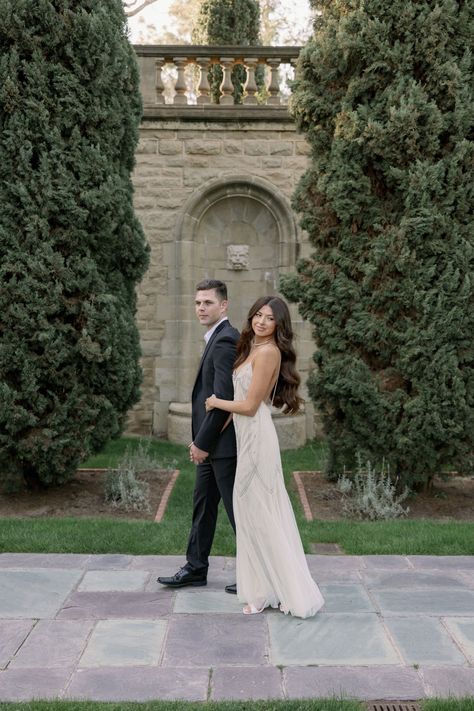 Greystone Mansion Engagement Photos, Garden Engagement Shoot, Mansion Inspiration, Mansion In Beverly Hills, Wedding Trends 2024, 2024 Wedding Trends, Museum Garden, Garden Engagement Photos, Greystone Mansion