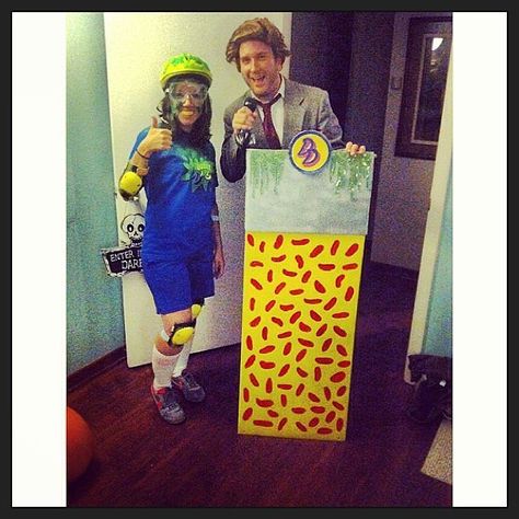 Double Dare | 100+ Halloween Costume Ideas Inspired by the '90s Halloween Costumes Pop Culture, Easy Diy Costume, Diy Costume Ideas, 90s Nickelodeon, Family Togetherness, 90s Halloween Costumes, Pop Culture Icons, The Spice Girls, 90s Pop Culture