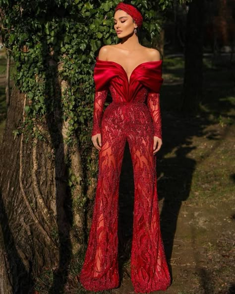 Fancy Jumpsuit, Dinner Dress Classy, Haute Couture Dresses, Elegant Prom Dresses, Lace Jumpsuit, Glamour Dress, Gala Dresses, Jumpsuit Fashion, Stage Outfits