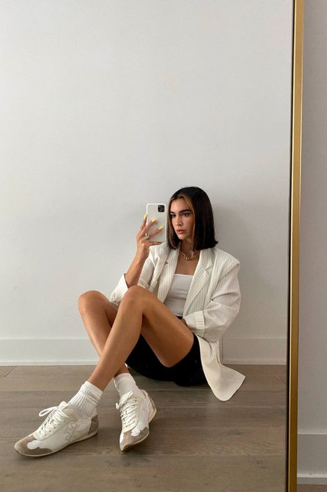 Brittany Xavier Outfits, Brittany Xavier Hair, Brittany Xavier, Summer Outfit Inspiration, Minimal Fashion, Simple Style, Simple Outfits, Fashion Clothes Women, Hair Care