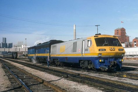 VIA Rail Bombardier LRC diesel locomotives - Trains Via Rail, Work Train, Train Service, Train Sets, Diesel Locomotive, Model Train Layouts, Train Layouts, Birds Eye View, Birds Eye