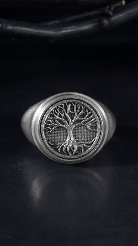 This 925K sterling silver ring, with an aged finish, features stylish engraving details. Expertly made and intricately designed, SilverGates jewelry collection is presented in an array of contemporary and classic pieces. Made with carefully selected materials. ★Item Details • Material : 925K Sterling Silver • Total weight : 10-12 Grams • Ring Diameter : 2 cm Ring Tree, Viking Men, Rings Boho, Tree Ring, Men Rings, Tree Rings, Signet Rings, Men Jewelry, Father's Day Gifts