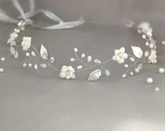 Silver Leaf Headband, Communion Headpiece, White Flower Crown, Flower Crown Bride, Floral Crown Wedding, Crystal Hair Vine, Bridal Hair Inspiration, Bridal Flower Crown, Flower Crown Wedding