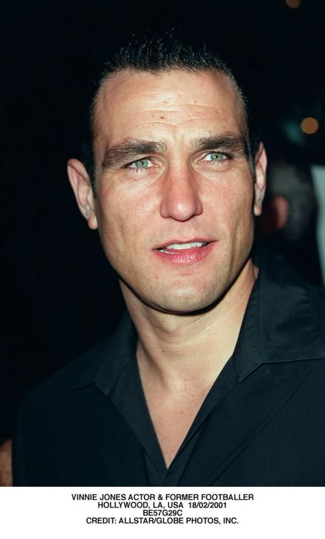 Vinnie Jones, Books To Read Nonfiction, Movie Buff, Male Character, Man Candy, Pose References, British Isles, Movie Stars, Face Claims