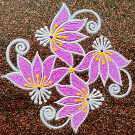 Small Free Hand Rangoli, Mini Rangoli, Border Muggulu, Sankranti Muggulu, Small Muggulu, Simple Rangoli With Dots, Simple Art Designs, Colour Rangoli, Rangoli Designs For Competition