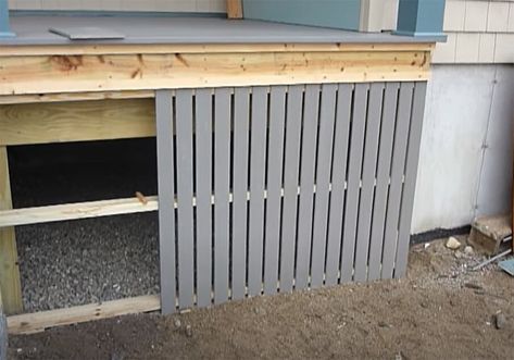 Skirting For Pier And Beam Homes, House Underpinning Ideas, Underpinning Ideas Mobile Home, Shed Skirting Ideas, Mobile Home Skirting Ideas, Deck Skirting Ideas, Porch Lattice, Lattice Deck, Skirting Ideas