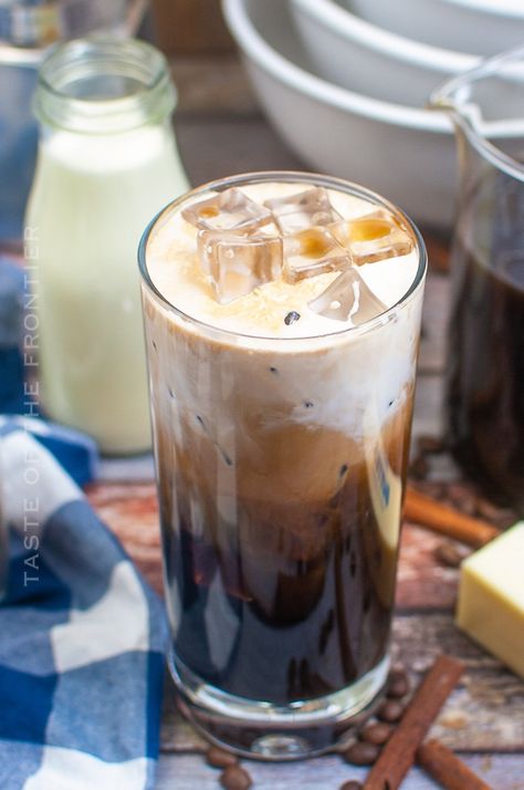 Make the perfect iced coffee at home with this Bulletproof Iced Coffee recipe. Made with heavy cream, butter, collagen powder, and more. Great for those on Keto or just on a low-carb diet. Perfect Iced Coffee, Almond Milk Coffee, Protein Overnight Oats, Iced Coffee Recipe, Coffee Buttercream, Iced Coffee At Home, Making Cold Brew Coffee, Coffee Cake Muffins, Cinnamon Coffee Cake