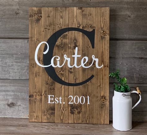 Rustic Letters, Family Wood Signs, Welcome Home Gifts, Established Sign, Cottage Chic Decor, Last Name Sign, Outdoor Signage, Last Name Signs, Family Sign