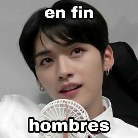 Cute Spanish Quotes, Drama Memes, Kid Memes, Funny Profile Pictures, Meme Faces, Kids Stickers, Kpop Funny, Foto Bts, Funny Faces