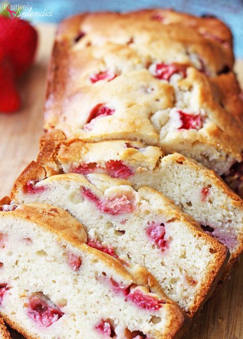 Strawberry Banana Bread Recipe, Strawberry Bread Recipes, Strawberry Banana Bread, Roasted Strawberry, Cream Cheese Bread, Strawberry Bread, Homemade Bread Recipes Easy, Recipes Bread, Cloud Bread