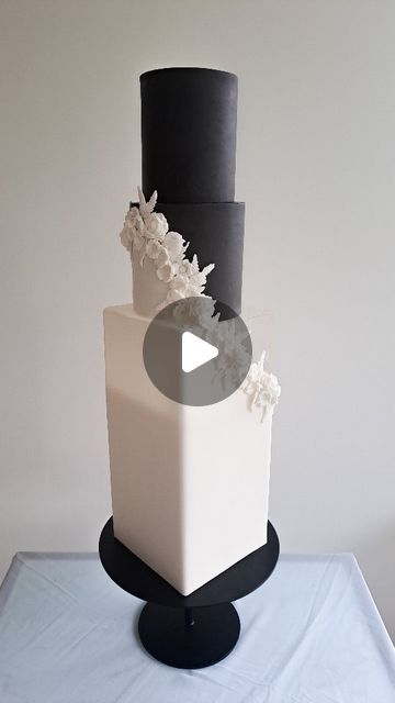 Charlotte Cope - Perfect Cakes Co on Instagram: "BLACK AT A WEDDING?...

Why is black such a poopood colour for weddings? 

I think 2024 is the year to embrace black cakes in all their glory and challenge the "white wedding" aesthetics. 

What do you think of a black cake? 

Acrylic tier from @prop.options 
Use code perfectcakes10 for 10% off the square fillable spacer 

Love a little cake decorating timelapse 

#modernweddingcake #blackandwhitecake #newyearinstachallenge #blackweddingcake #uniquecakes #weddingcakeinspo #squareweddingcake #timelapse" Black And White Cake For Men, Square Wedding Cakes, Black Cake, Wedding Aesthetics, Black Wedding Cakes, Modern Wedding Cake, Cakes For Men, Unique Cakes, Little Cakes