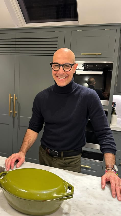 Instagram video by Stanley Tucci • Apr 20, 2020 at 1:04 PM Stanley Tucci Style, Gq Mens Style, British Style Men, Stanley Tucci, Bra Image, Dad Fashion, Italian Home, Cabinet Color, Old Money Style