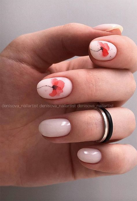 Gel Nail Pink Designs, Nail Art Poppy, Watercolor Nails Flower, Nails Poppy Flower, Watercolor Nail Art Flowers, Watercolor Flowers Nails, Nails With Poppy Flower, Poppy Flower Nail Art, Red Poppy Nails