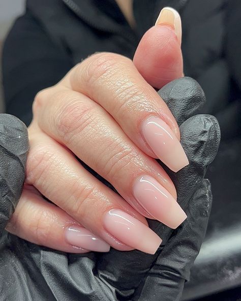 Nails With No Tips, Nude Square Nails, Nude Fall Nails, Nail Sparkle, Trendy Nail Designs, Green Nail Art, Square Nail Designs, Nude Nail Designs, Trendy Nail