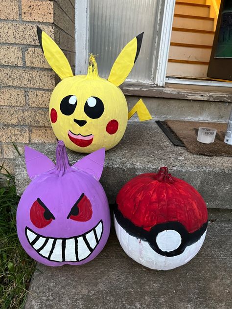 Pokemon theme Bulbasaur Pumpkin Painting, Pumpkin Painting Pokemon, Pikachu Pumpkin Painting, Pokemon Halloween Decorations, Pokemon Pumpkin Painting, Pokemon Pumpkins, Pokemon Pumpkin, Painting Pumpkins, Pokemon Halloween