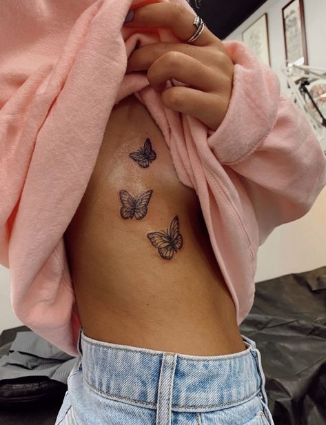 Small Rib Tattoos, Rib Tattoos For Women, Basic Tattoos, Butterfly Tattoos For Women, Tasteful Tattoos, Spine Tattoos For Women, Dope Tattoos For Women, Cute Tattoos For Women, Classy Tattoos