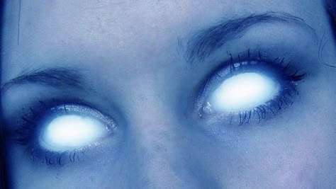 Blue Glowing Eyes, Pillars Of Eternity, Glowing Eyes, Magic Aesthetic, Aesthetic Eyes, Hinata Hyuga, Homestuck, Character Aesthetic, Ravenclaw