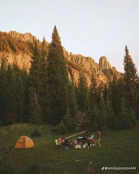 Bel Art, Camping Aesthetic, Summer Bucket Lists, Summer Bucket, Summer Dream, Nature Aesthetic, Pretty Places, In The Mountains, Travel Aesthetic