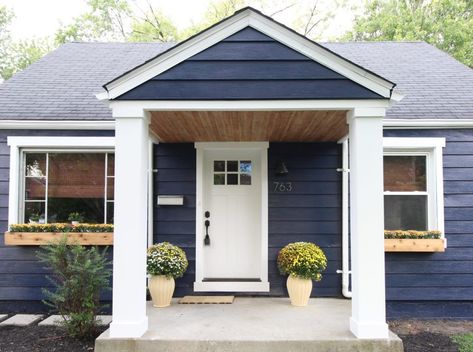 Paint Color Trends | What to Expect in 2020 - Building Bluebird Oak Siding Exterior, Exterior Tiny House Colors, Navy And White House Exterior, Navy Blue Houses, Ceiling Planks, Groove Ceiling, Blue Siding, Trending Paint Colors, Cottage Exterior