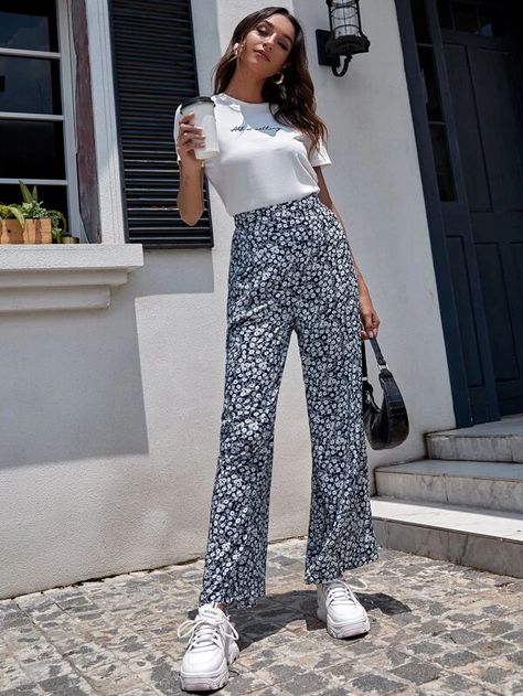 Black Friday 2020 | Daisy Floral Wide Leg Pants | SHEIN USA Flower Pants Outfit, Floral Pants Outfit, Floral Wide Leg Trousers, Striped Pants Women, Teacher Fits, Flower Pants, Floral Trousers, Women Bottoms, Batik Fashion