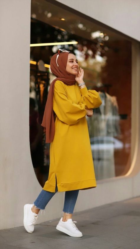 Yellow Hijab Outfit, Yellow Hijab, Yellow Sweater Outfit, Yellow Top Outfit, Mustard Yellow Outfit, Mustard Yellow Top, Moslem Fashion, Mustard Sweater, Casual Indian Fashion