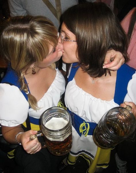 Girls of Oktoberfest - Gallery Octoberfest Women, More Than Just Friends, Oktoberfest Woman, Drunk Woman, German Oktoberfest, October Fest, Beer Girl, Oktoberfest Beer, Woman Loving Woman