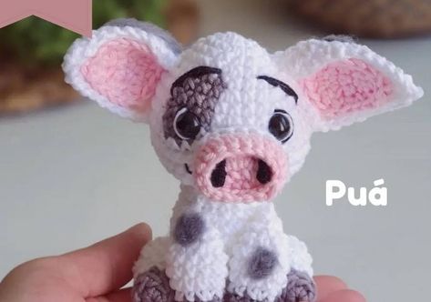 Pua Crochet Pattern Free, Moana Pig Pua, Crochet Moana, Pua Pig, Moana Pua, Pig Crochet, Crochet Disney, Crochet Animals Free Patterns, Maria Clara