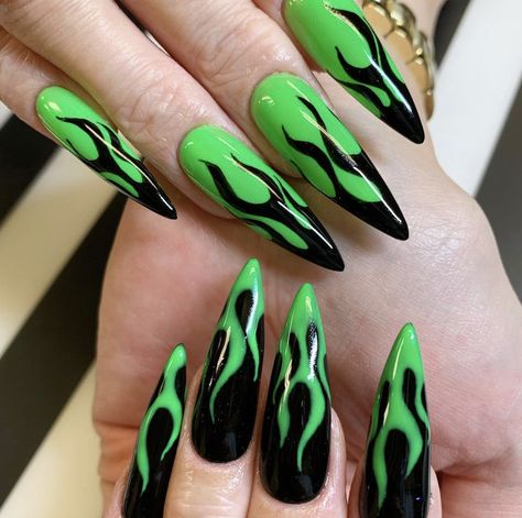 Black And Neon Green Nails Ideas, Long Green Nail Ideas, Black N Green Nails, Black Neon Green Nails, Flame Nails Green, Neon Green Black Nails, Black And Green Stiletto Nails, Green Neon Nails Design, Neon Green Halloween Nails