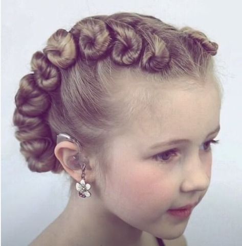 Sea Shell Braids, Shell Braids, Seashell Braid, Sweethearts Hair, Competition Hair, Hair Shows, Kids Hair, Hair Game, Dark Brown Hair