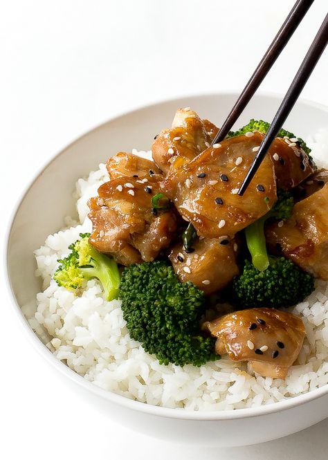 Super Easy Pan Fried Chicken Teriyaki. Tender, juicy and smothered with homemade teriyaki sauce. So much better than takeout! Easy Pan Fried Chicken, Easy Teriyaki Chicken, Teriyaki Recipe, Chicken Teriyaki Recipe, Pan Fried Chicken, Chicken Teriyaki, Takeout Food, Homemade Teriyaki Sauce, Tasty Kitchen