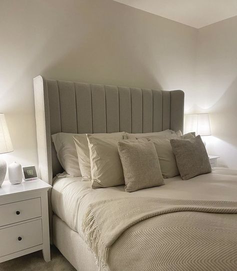 Beige Bed With White Furniture, Neutral Bedroom Ideas With Grey Bed, Stone Grey Bedroom, Simple Beige Bedroom, Creme Bedroom, Beige Bed Frame Room Ideas, Neutral Bedroom Aesthetic, Bed Frame Beige, Cream Bedroom Ideas