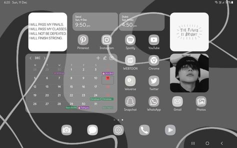 Tablet Homescreen Layout, Samsung Tablet Wallpaper Aesthetic, Tablet Homescreen, Tablet Aesthetic, Samsung Aesthetic, Tablet Organizer, Ipad Lockscreen, Custom Ipad, Ipad Ios